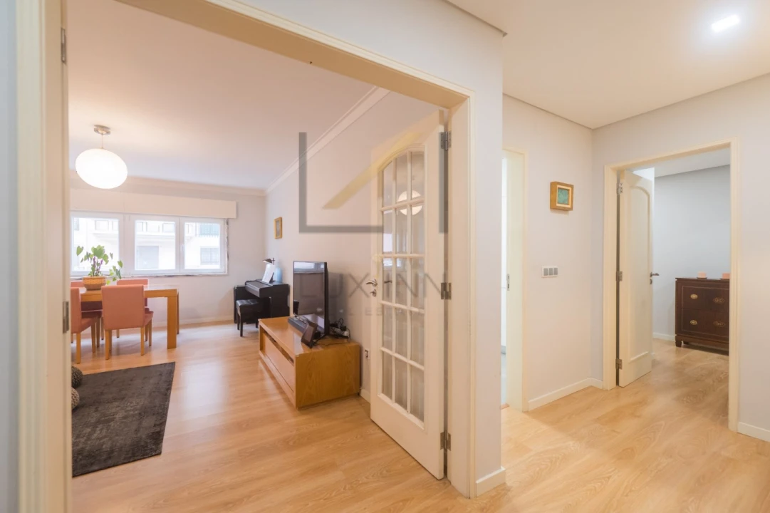 Apartamento T3 para Venda em Massamá e Monte Abraão Foto 6