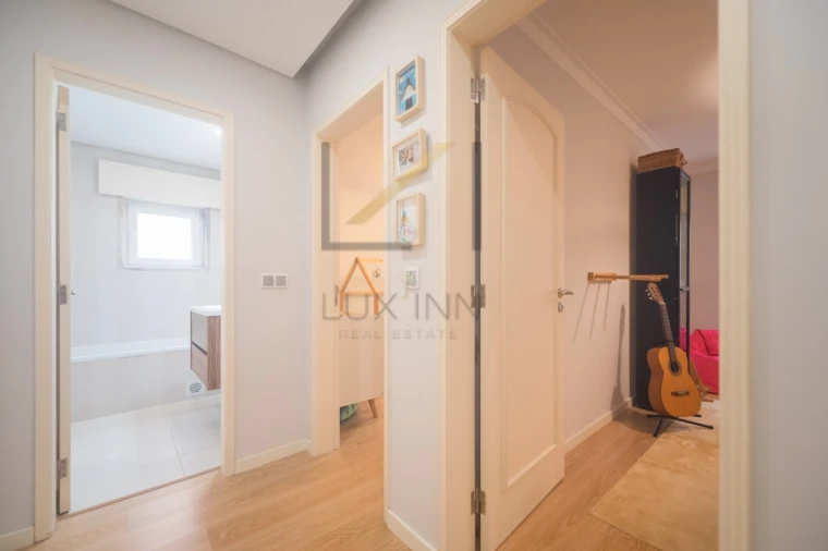 Apartamento T3 para Venda em Massamá e Monte Abraão Foto 24