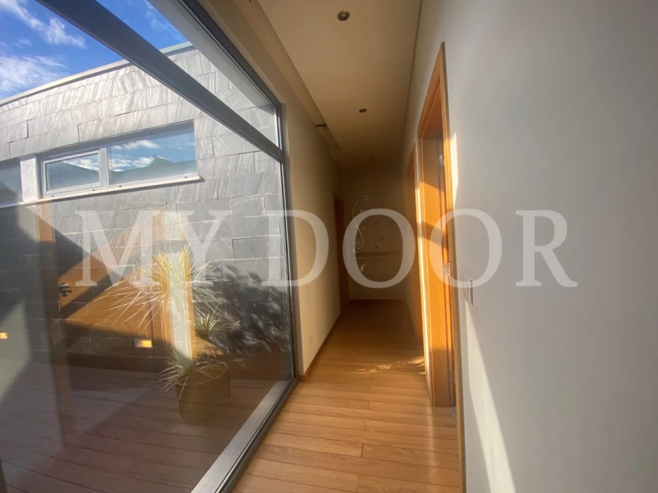 Moradia T4 para Venda em Santo Antão e São Julião do Tojal Foto 33