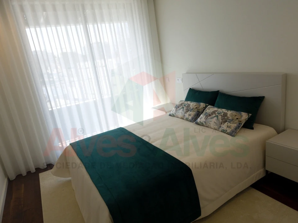 Apartamento T2 para Venda em Cidade da Maia Foto 14