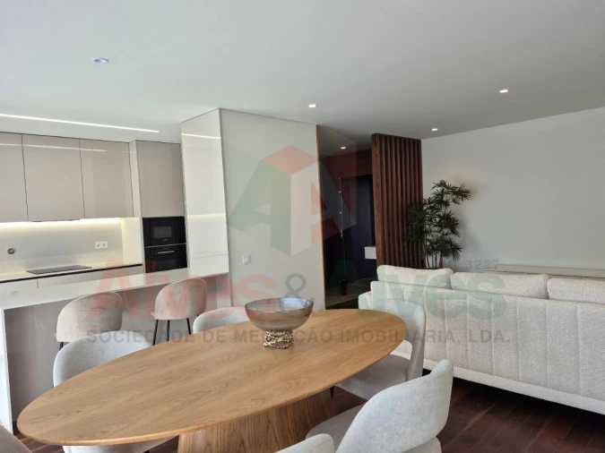 Apartamento T2 para Venda em Cidade da Maia Foto 7