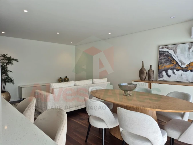 Apartamento T2 para Venda em Cidade da Maia Foto 10