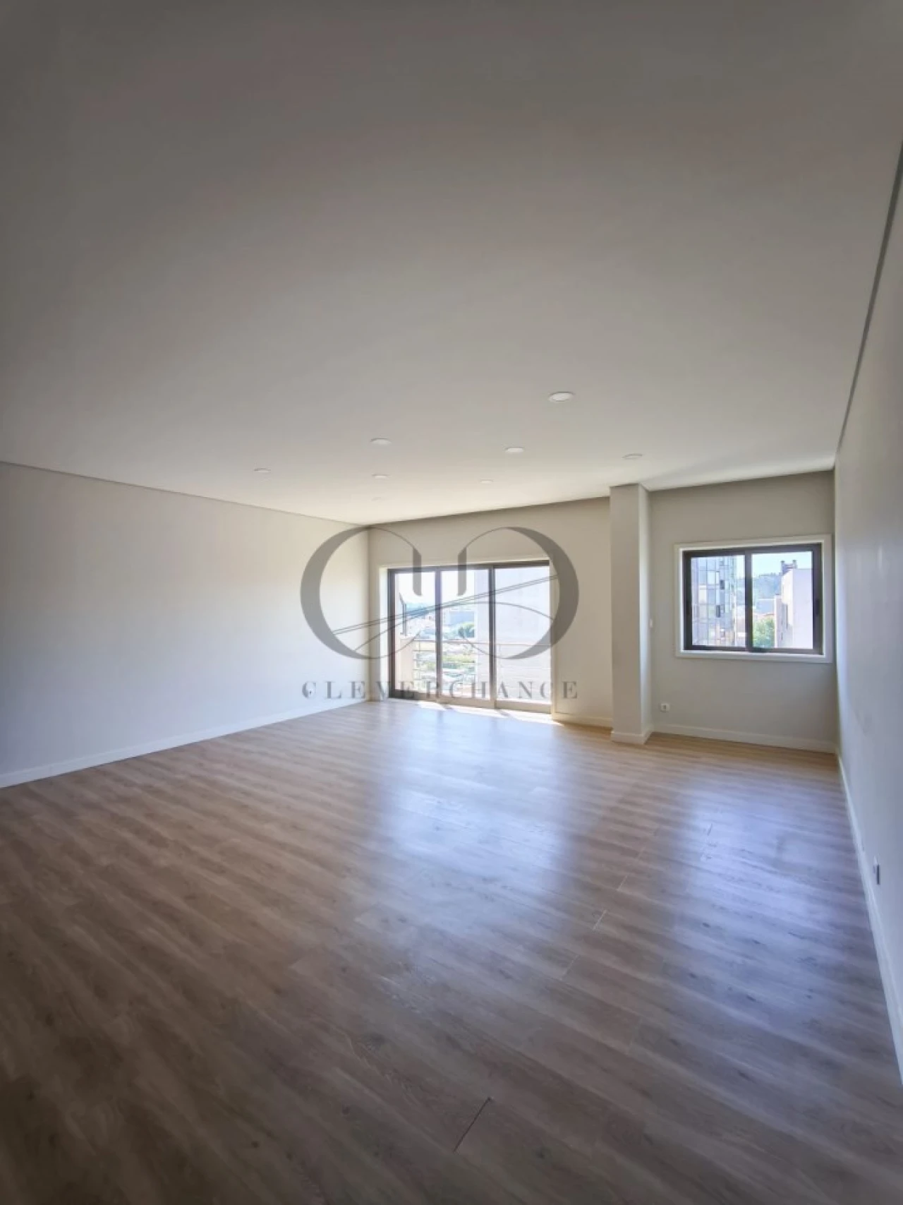 Apartamento T4 para Venda em Pedroso e Seixezelo Foto 5