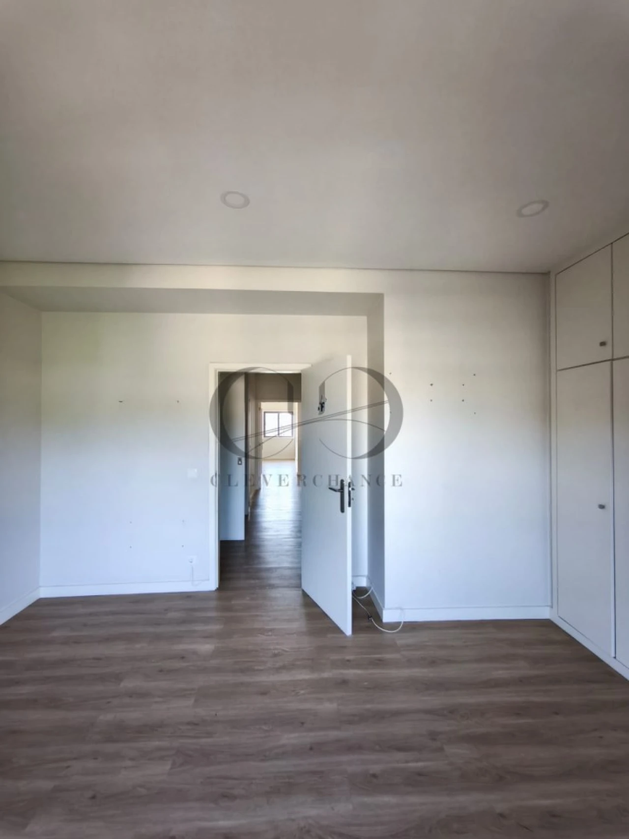 Apartamento T4 para Venda em Pedroso e Seixezelo Foto 18