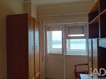 Apartamento T2 para Arrendamento em Lordelo do Ouro e Massarelos