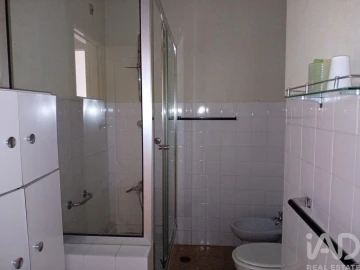 Apartamento T2 para Arrendamento em Lordelo do Ouro e Massarelos