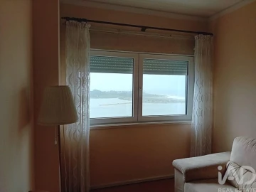 Apartamento T2 para Arrendamento em Lordelo do Ouro e Massarelos