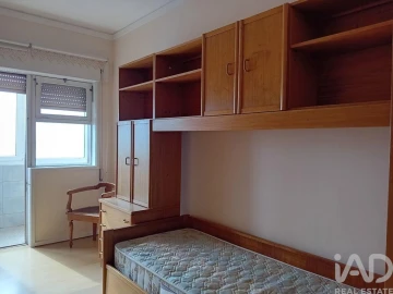Apartamento T2 para Arrendamento em Lordelo do Ouro e Massarelos