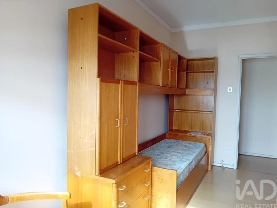 Apartamento T2 para Arrendamento em Lordelo do Ouro e Massarelos Foto 9