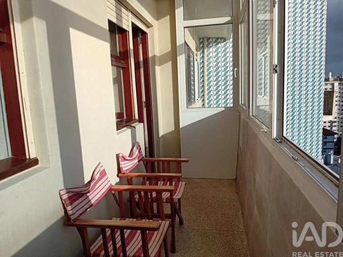 Apartamento T2 para Arrendamento em Lordelo do Ouro e Massarelos Foto 3
