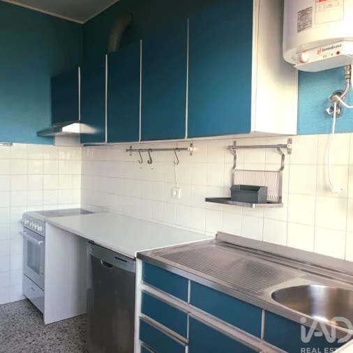 Apartamento T2 para Arrendamento em Lordelo do Ouro e Massarelos Foto 5