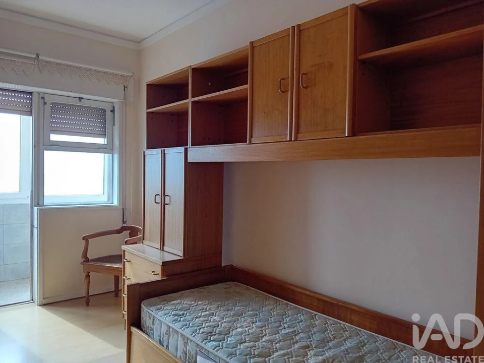 Apartamento T2 para Arrendamento em Lordelo do Ouro e Massarelos Foto 7
