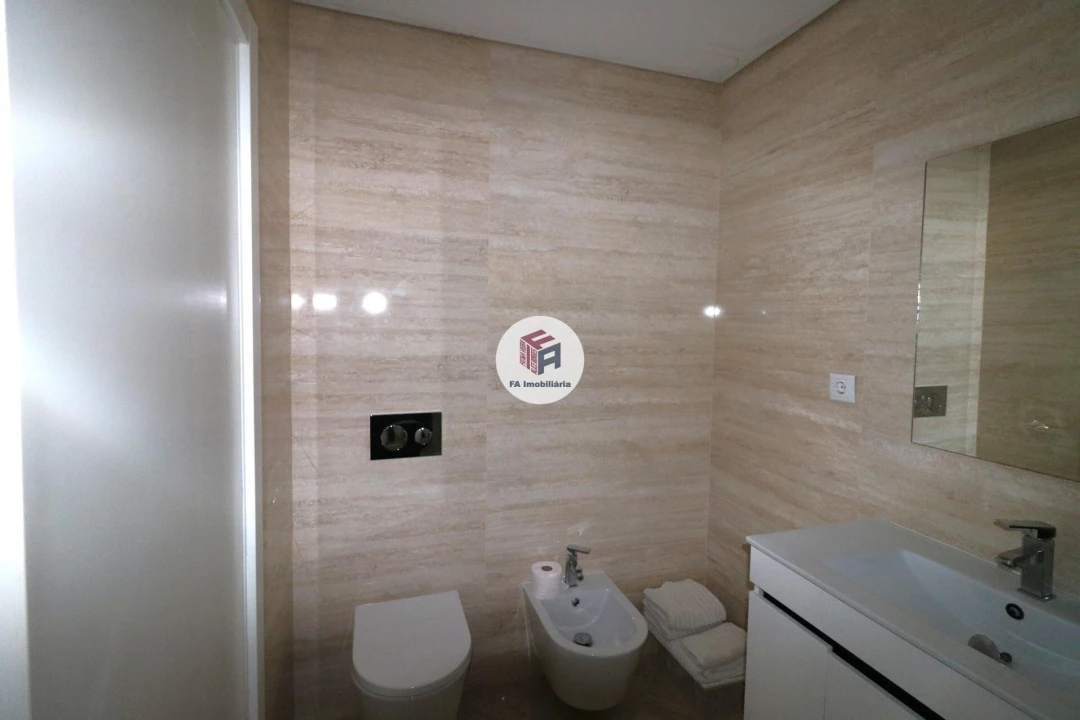 Apartamento T1 para Arrendamento em Matosinhos e Leça da Palmeira Foto 15