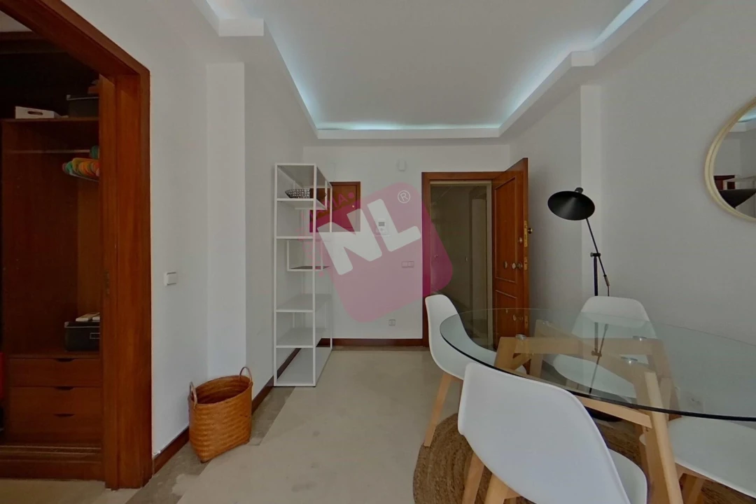 Apartamento T1 para Arrendamento em Lumiar Foto 3