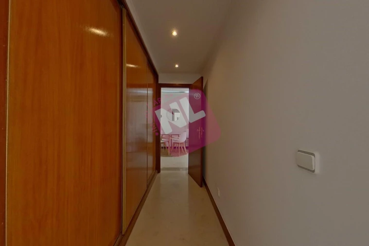 Apartamento T1 para Arrendamento em Lumiar Foto 16