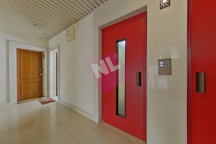 Apartamento T1 para Arrendamento em Lumiar Foto 1