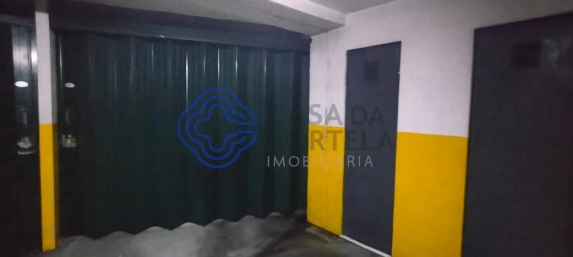 Apartamento T3 para Venda em Canelas Foto 15