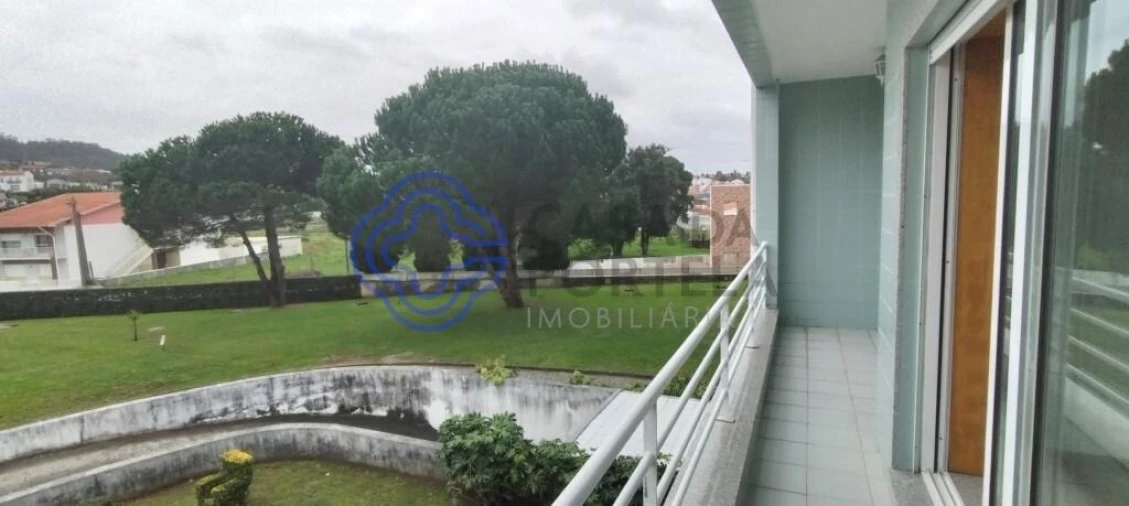 Apartamento T3 para Venda em Canelas Foto 4