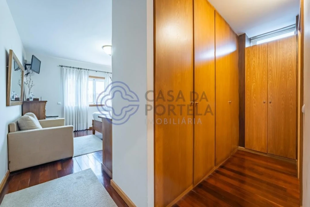 Moradia T4 para Venda em São Mamede de Infesta e Senhora da Hora Foto 32