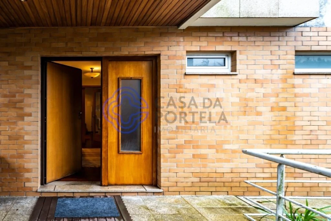 Moradia T4 para Venda em São Mamede de Infesta e Senhora da Hora Foto 6