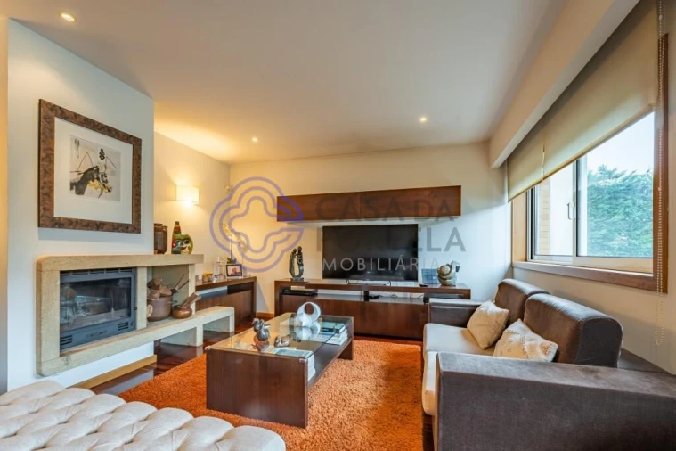 Moradia T4 para Venda em São Mamede de Infesta e Senhora da Hora Foto 12