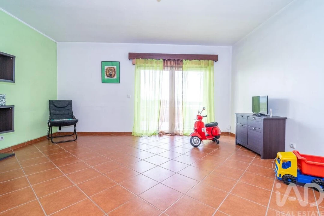 Moradia T4 para Venda em Marinha das Ondas Foto 28