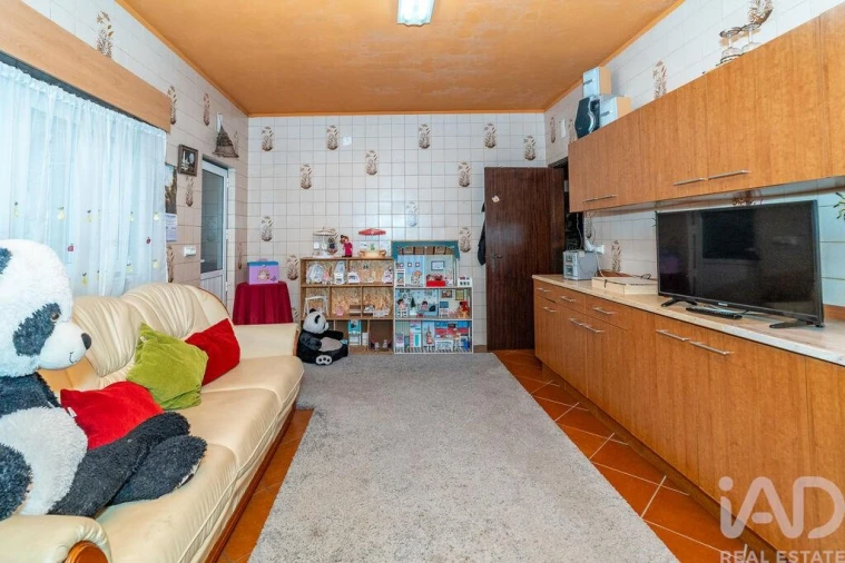 Moradia T4 para Venda em Marinha das Ondas Foto 12