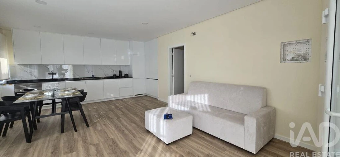 Apartamento T1 para Venda em Vilar Foto 8