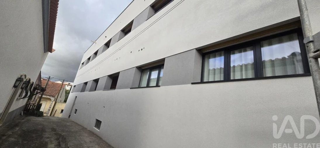 Apartamento T1 para Venda em Vilar Foto 5