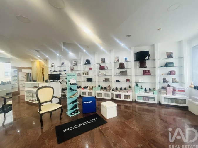 Loja para Venda em Beja (Santiago Maior e São João Baptista) Foto 11