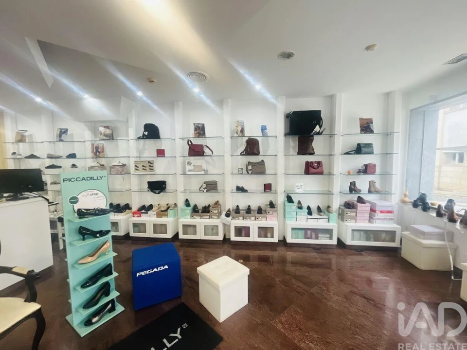 Loja para Venda em Beja (Santiago Maior e São João Baptista) Foto 10