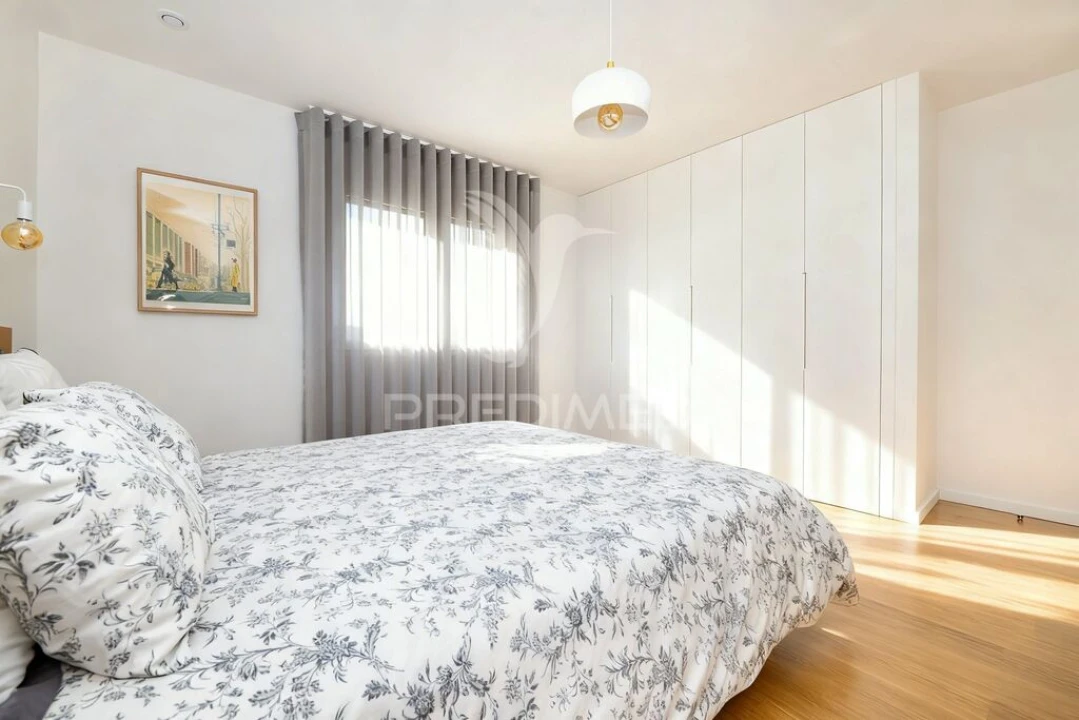 Moradia T5 para Venda em Rubiães Foto 11