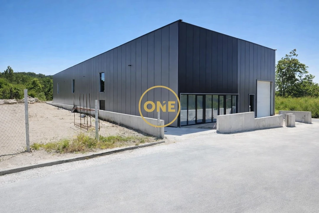 Armazém para Venda em Monsul Foto 1