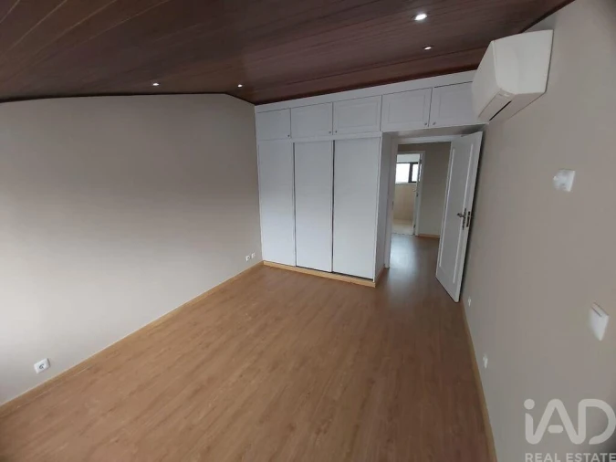 Apartamento T4 para Venda em Cascais e Estoril Foto 11