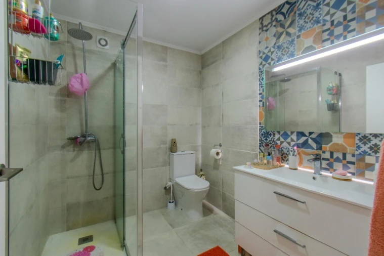 Moradia T4 para Venda em Rio Tinto Foto 33