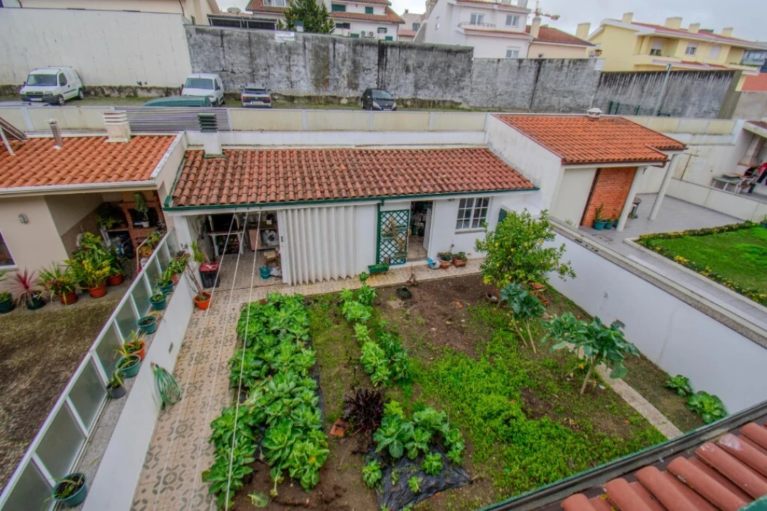 Moradia T4 para Venda em Rio Tinto Foto 35