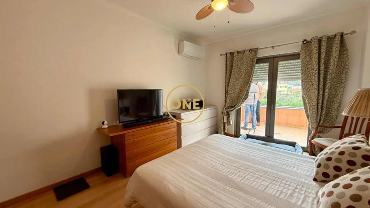 Apartamento T2 para Venda em Alcabideche Foto 15