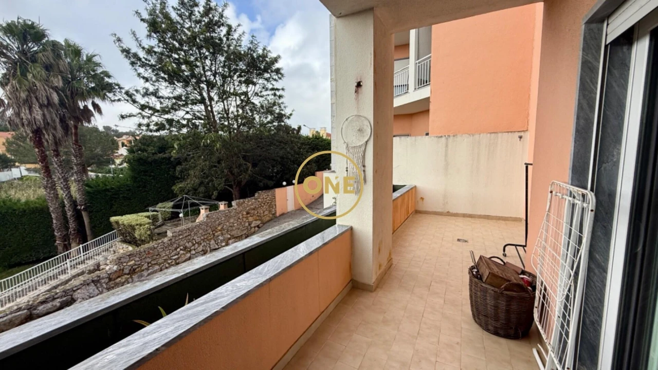 Apartamento T2 para Venda em Alcabideche Foto 25