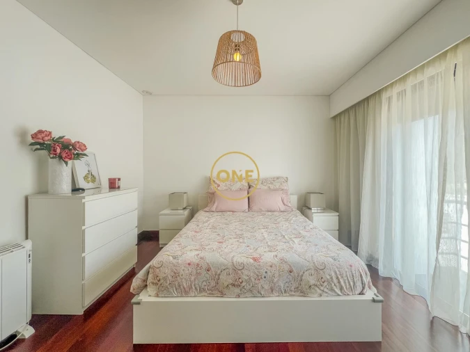 Moradia T4 para Venda em Santa Clara Foto 16