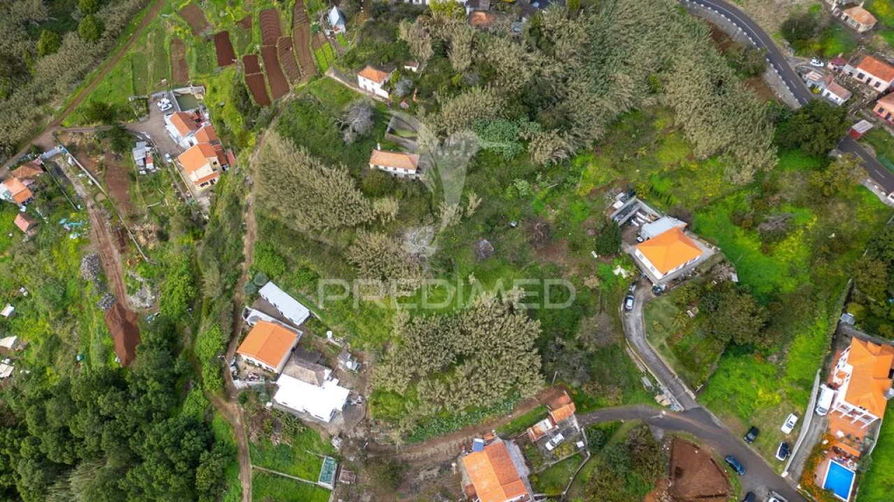 Prédio para Venda em Caniço Foto 5