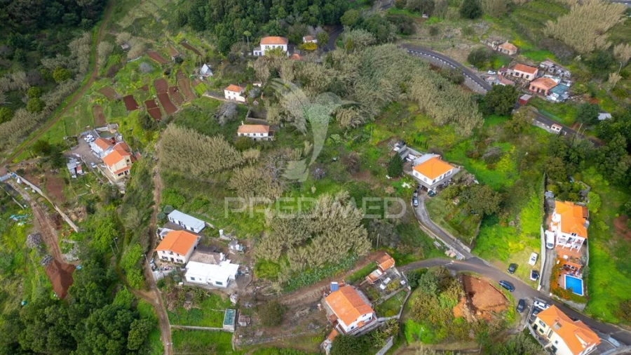 Prédio para Venda em Caniço Foto 4
