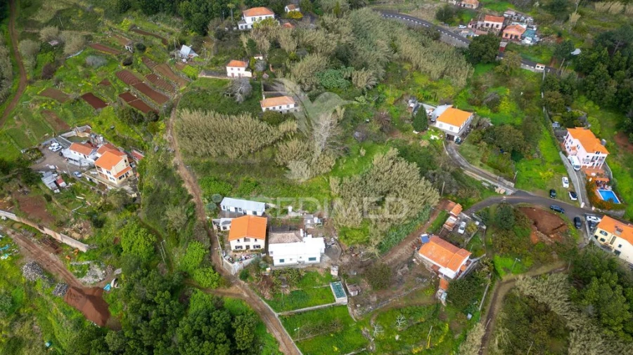 Prédio para Venda em Caniço Foto 3