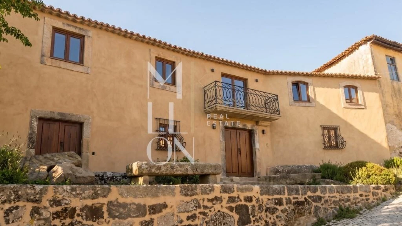 Moradia T5 para Venda em Vilarinho da Castanheira Foto 1