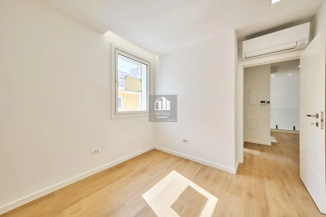 Moradia T3 para Venda em Costa da Caparica Foto 22