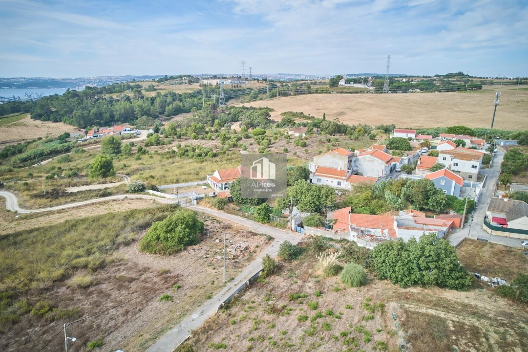 Terreno para Venda em Caparica e Trafaria Foto 3