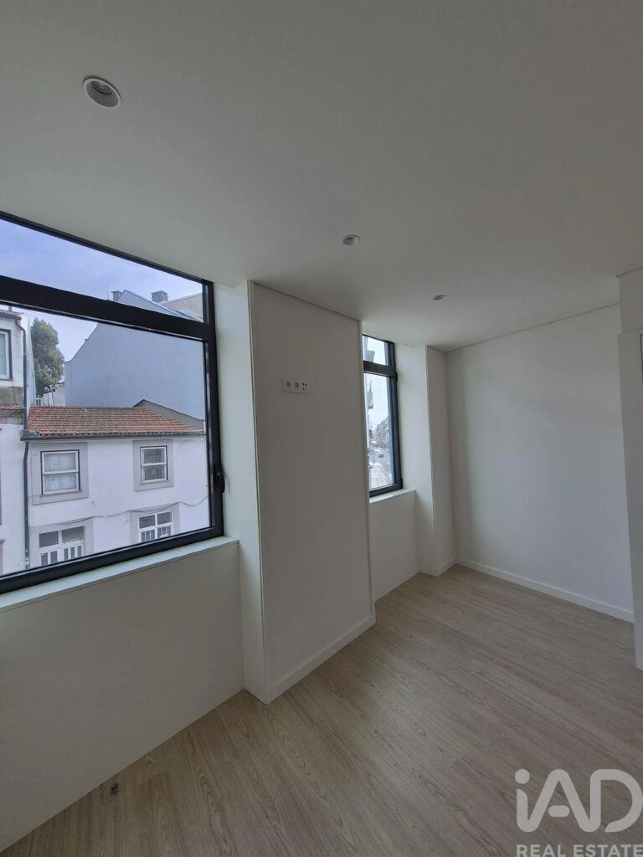 Apartamento T1 para Venda em Cedofeita, Santo Ildefonso, Sé, Miragaia, São Nicolau e Vitória Foto 8