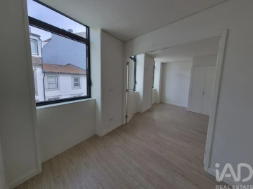 Apartamento T1 para Venda em Cedofeita, Santo Ildefonso, Sé, Miragaia, São Nicolau e Vitória