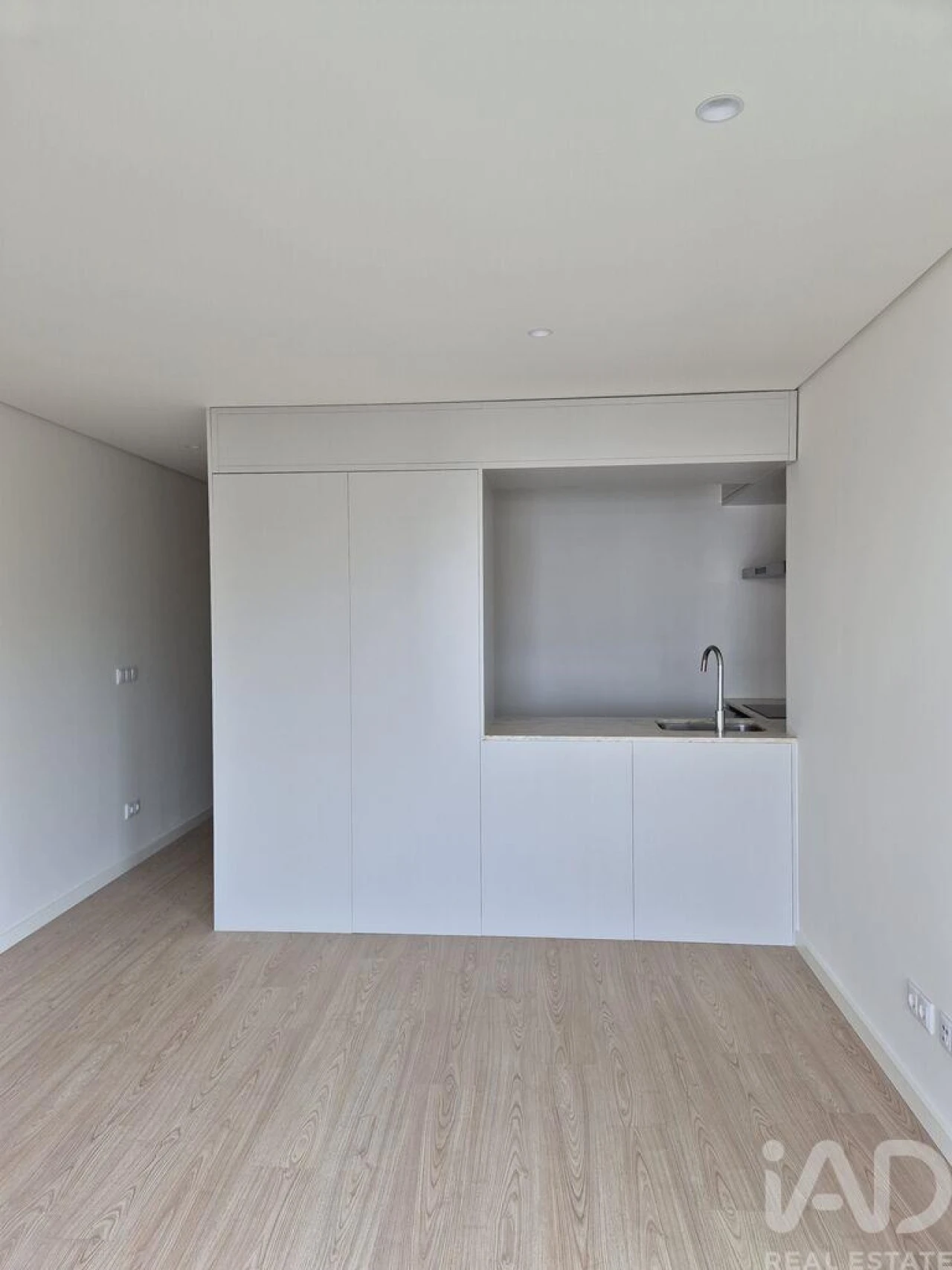 Apartamento T1 para Venda em Cedofeita, Santo Ildefonso, Sé, Miragaia, São Nicolau e Vitória Foto 1