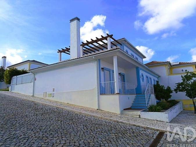 Moradia T5 para Venda em Carvalhal Foto 3