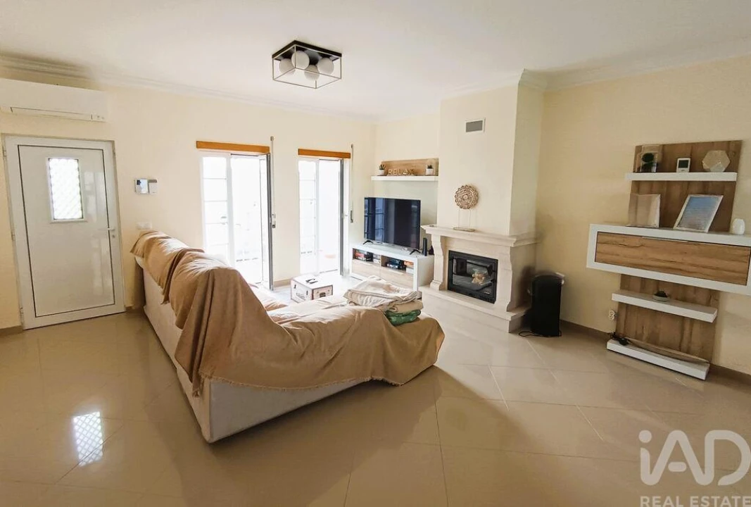 Moradia T5 para Venda em Carvalhal Foto 7